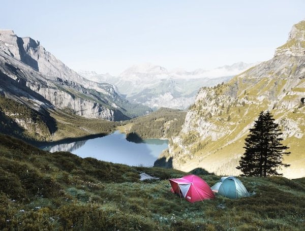 Les avantages d'un séjour en tente pour une expérience de camping inoubliable